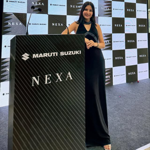 Nidhi Rahangdale female anchor in gurgaon