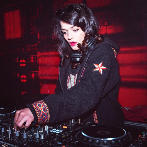 DJ Meraki in aligarh female