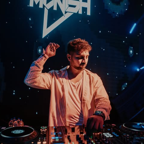 DJ Monish in kanpur
