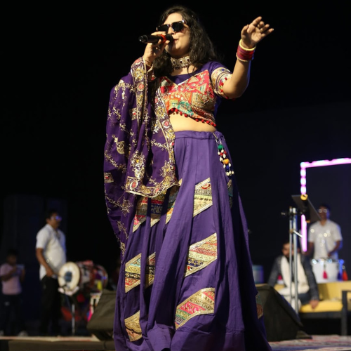 Krushi Patel female singer in nadiad