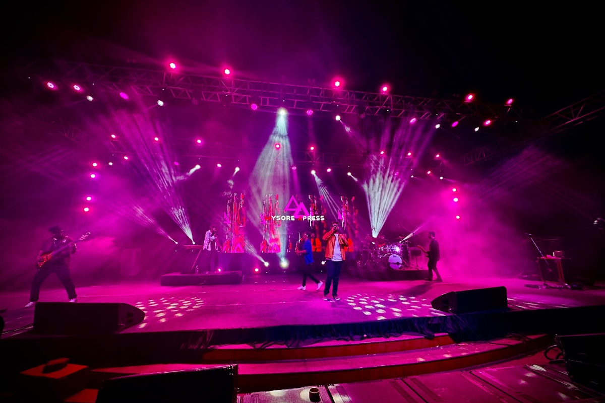 live band in kanpur