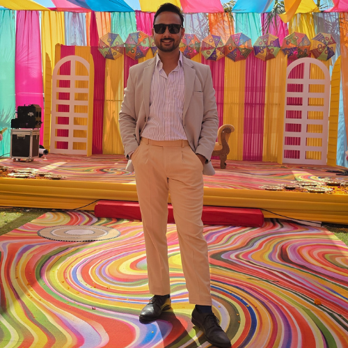 Magician Khan in noida