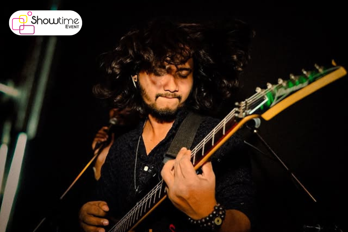 Guitar Players in Bangalore