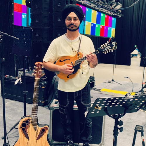 Gursimran Singh Guitarist players in chandigarh