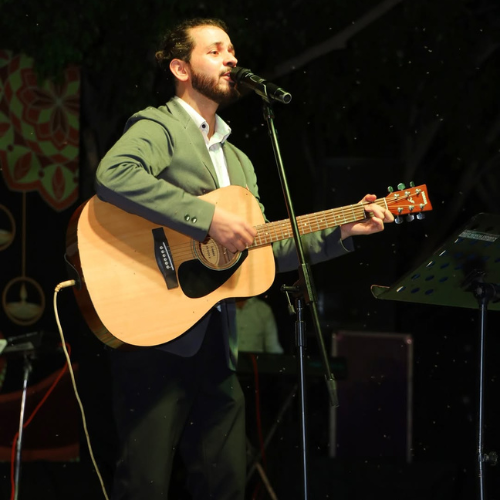 Surosh Girotra Guitarist in patiala